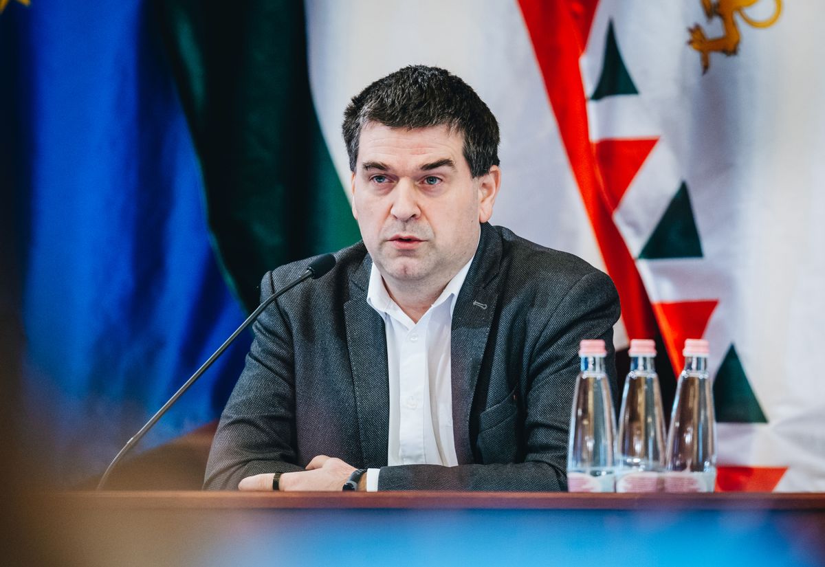 20250129 Budapest
Fővárosi Közgyűlés
fotó: Ladóczki Balázs (LB)
MW
képen: Kiss Ambrus, a Főpolgármesteri Hivatal főigazgatója