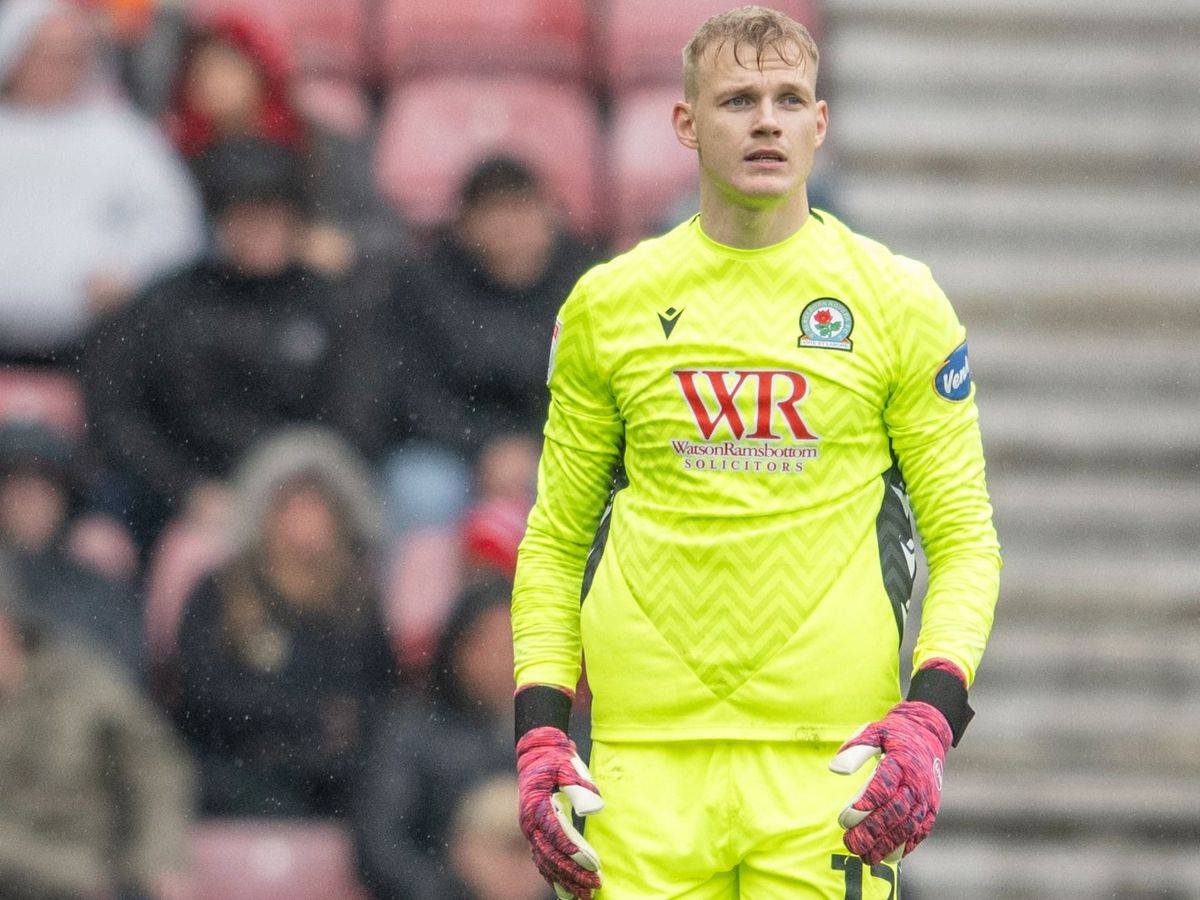 A magyar válogatott kapus, Tóth Balázs sérülést szenvedett a Blackburn bajnokiján