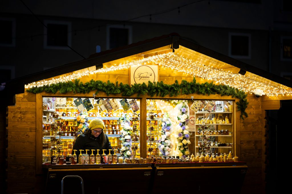 Megnyílt Budapest ikonikus karácsonyi vására