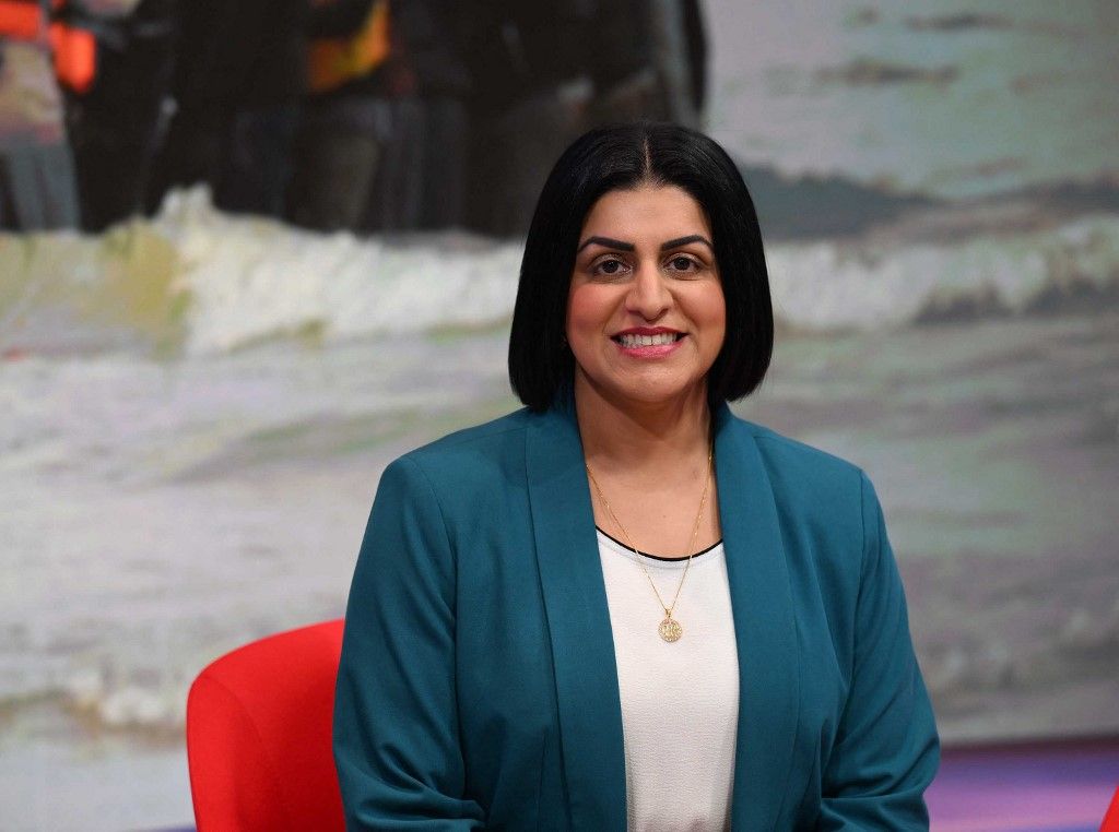 A handout picture released by the BBC, taken and received on November 16, 2025, shows Britain's Home Secretary Shabana Mahmood appearing on the BBC's 'Sunday Morning' political television show with journalist Laura Kuenssberg. (Photo by Jeff OVERS / BBC / AFP) / RESTRICTED TO EDITORIAL USE - MANDATORY CREDIT " AFP PHOTO / JEFF OVERS-BBC " - NO MARKETING NO ADVERTISING CAMPAIGNS - DISTRIBUTED AS A SERVICE TO CLIENTS TO REPORT ON THE BBC PROGRAMME OR EVENT SPECIFIED IN THE CAPTION - NO ARCHIVE - NO USE AFTER **DECEMBER 6, 2025** /
