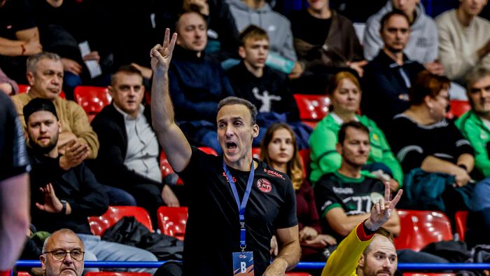 FTC - Melsungen kézilabda, Roberto García Parrondo