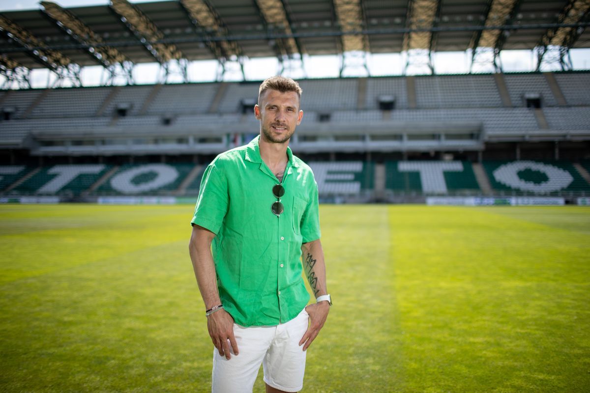 Priskin Tamás éveken át játszott Győrben, jelenleg az ETO-ban dolgozik. És immár a MOL – Új Európa Alapítvány nagykövete