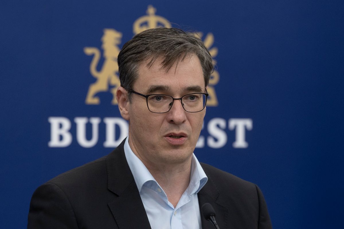 Budapest, 2025. november 6.
Karácsony Gergely főpolgármester a főváros és a budapesti szakszervezetek közötti egyeztetés utáni sajtótájékoztatón a Főpolgármesteri Hivatalban 2025. november 6-án.
MTI/Kocsis Zoltán