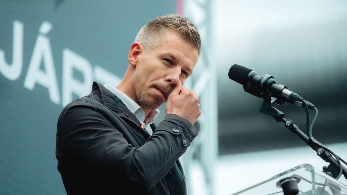 Magyar Pétert felszólították, vegye fel a kapcsolatot Zelenszkijjel + videó