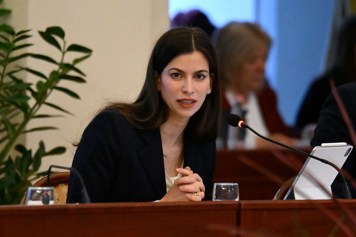 Budapest, 2025. február 26.
Szentkirályi Alexandra, a Fidesz-KDNP frakcióvezetője felszólal a Fővárosi Közgyűlés ülésén a Városháza dísztermében 2025. február 26-án.
MTI/Purger Tamás