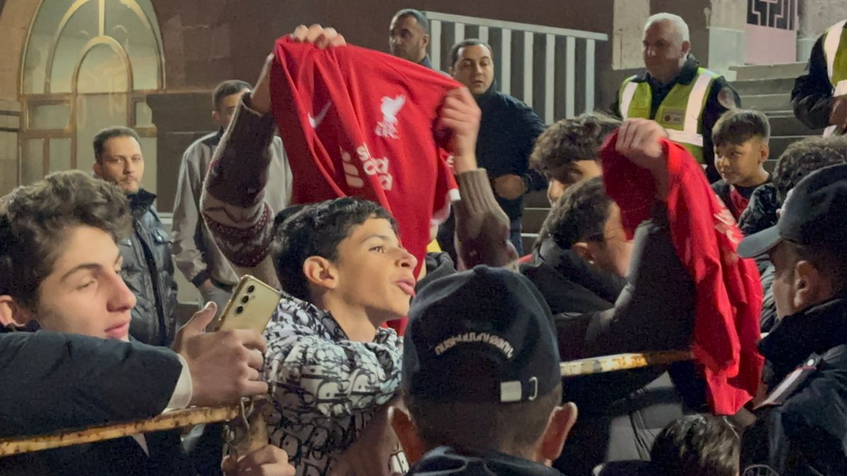 „I love you, Szoboszlai!” – vallomás a jereváni éjszakában + exkluzív videó