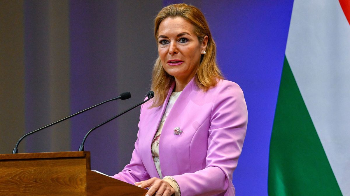 Vitályos Eszter: A magyar embereknek joguk van tudni, mire készül Brüsszel!