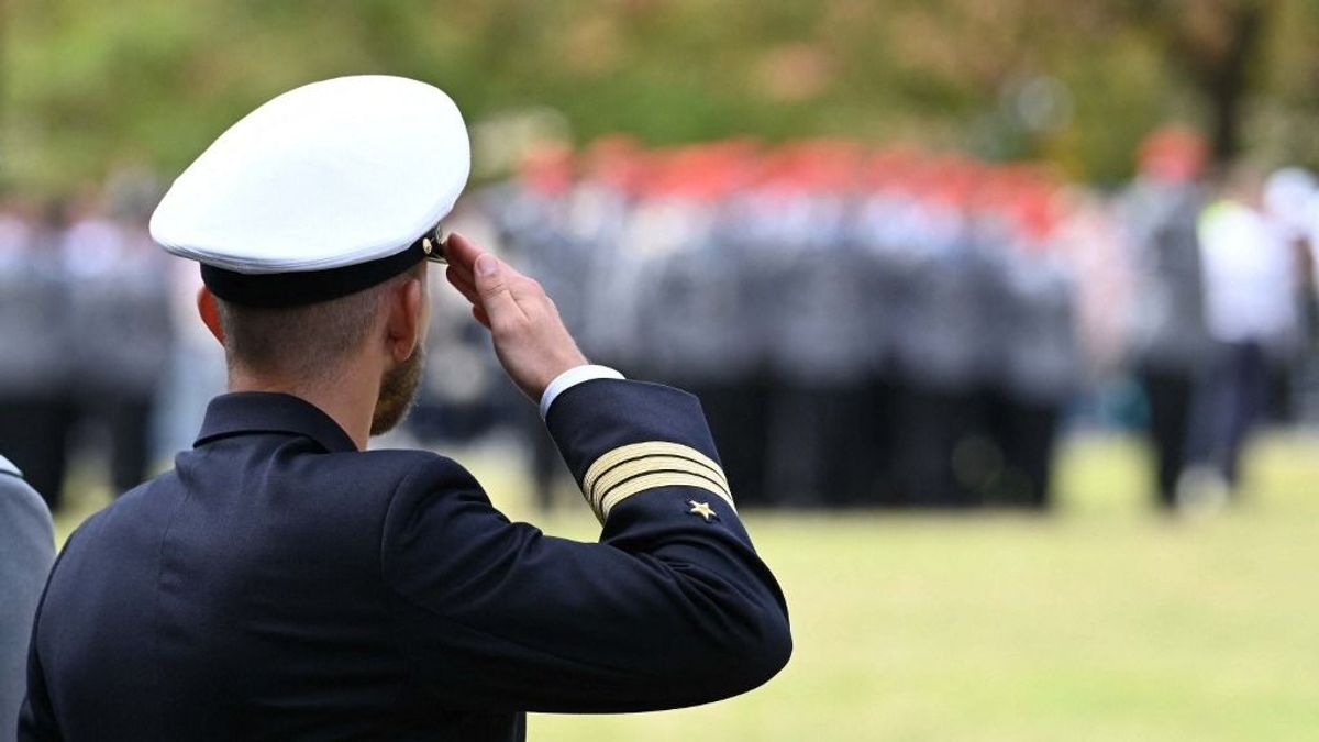 A német fiatalok nem kérnek a sorkötelezettségből – drámai reakciók terjednek + videó