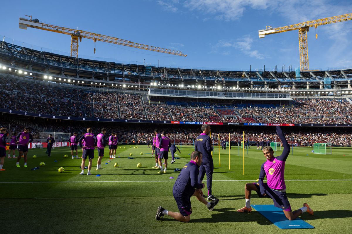 A Barcelona nyílt edzést tartott a visszatérés előtt