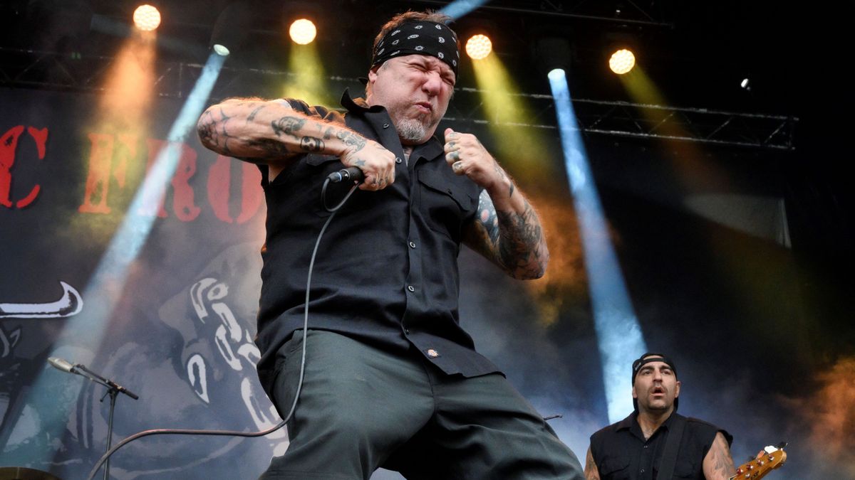 Balhézott, drogozott, kábítószert csempészett, majd a New York-i zenei élet ikonjává vált