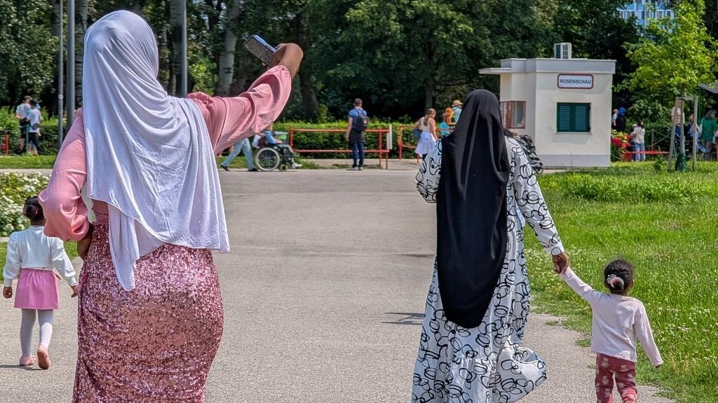 Ausztriában újabb felháborodást kelltette az NGO-k pénzszórása