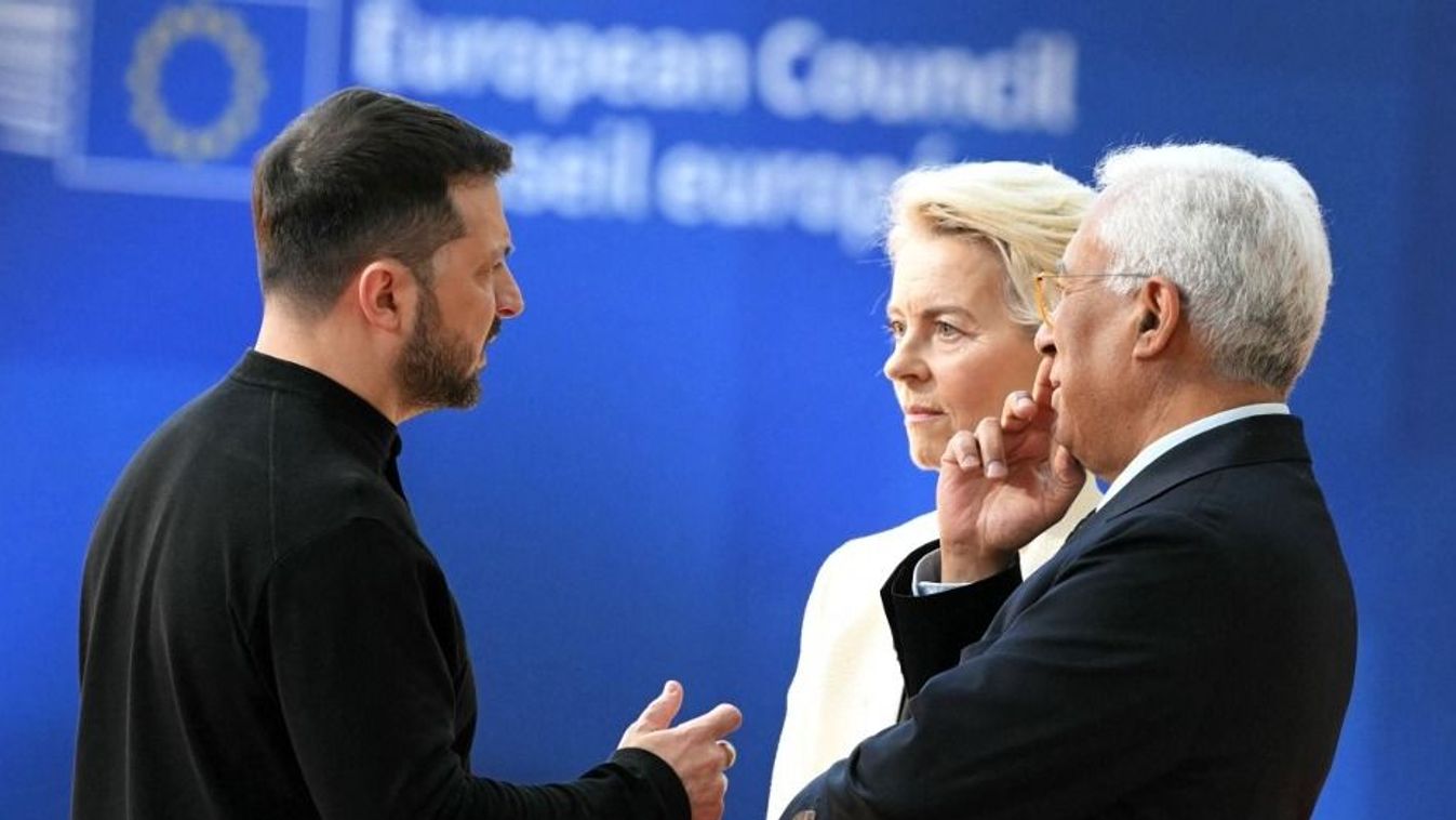Volodimir Zelenszkij, Ursula von der leyen és Antonio Costa (Fotó: AFP)