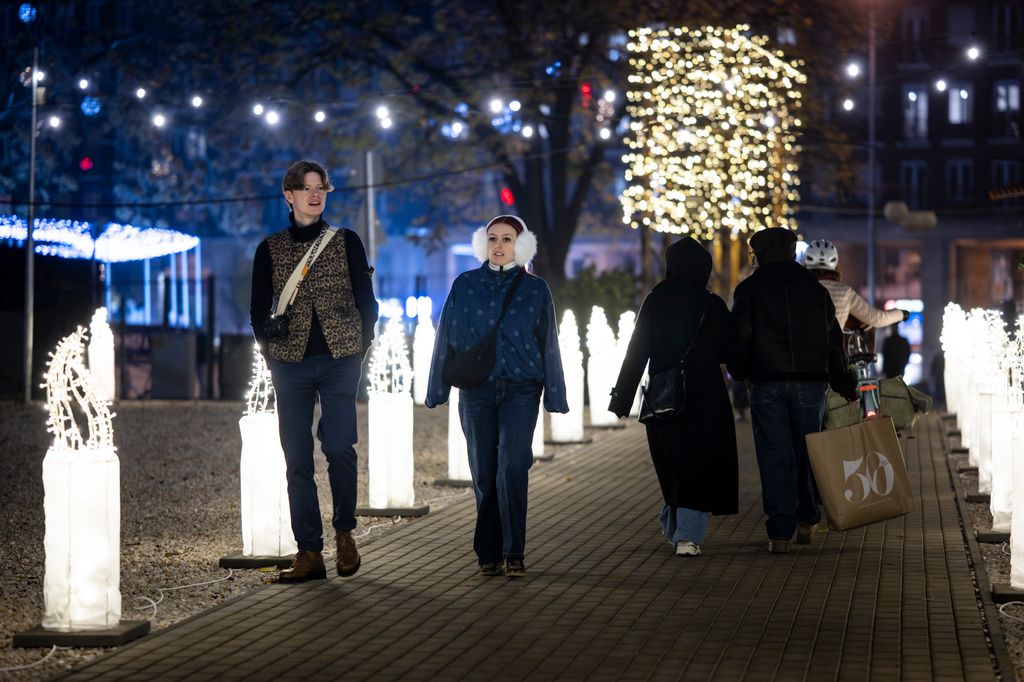 Megnyílt Budapest ikonikus karácsonyi vására