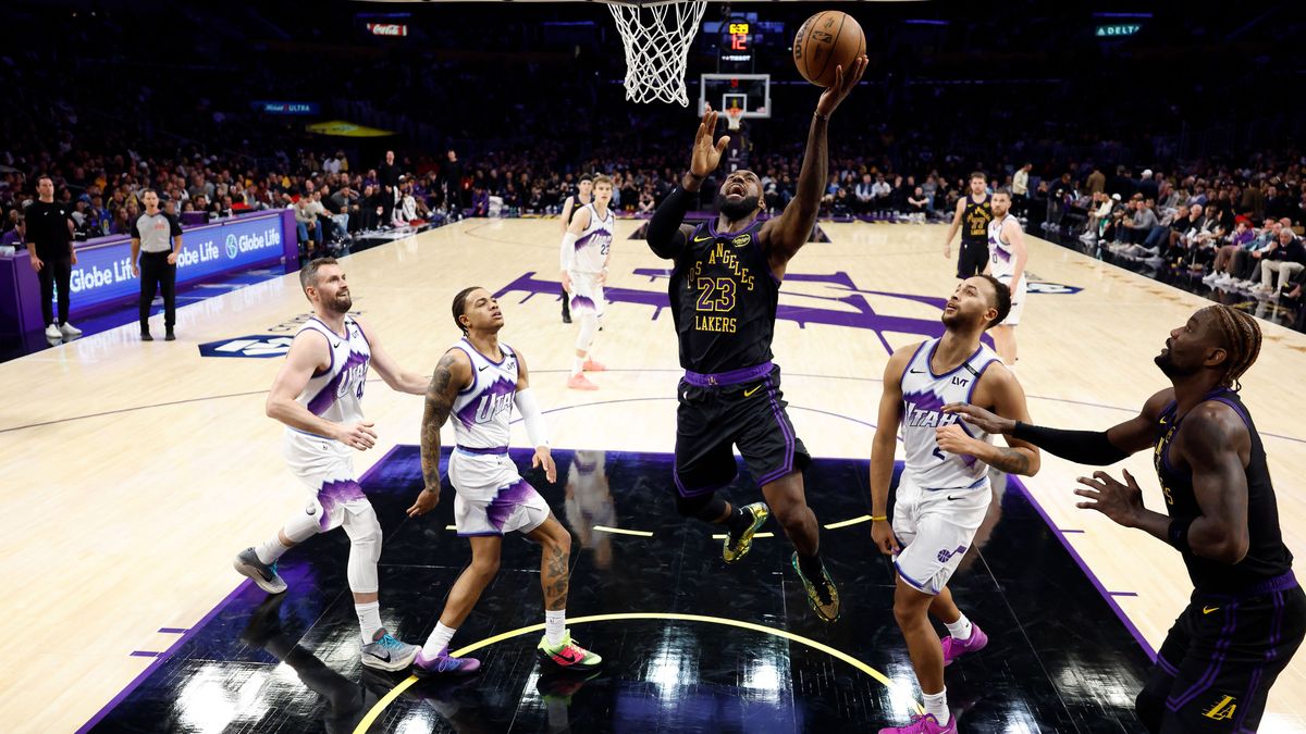 A Los Angeles Lakers veteránja LeBron James remekül tért vissza.