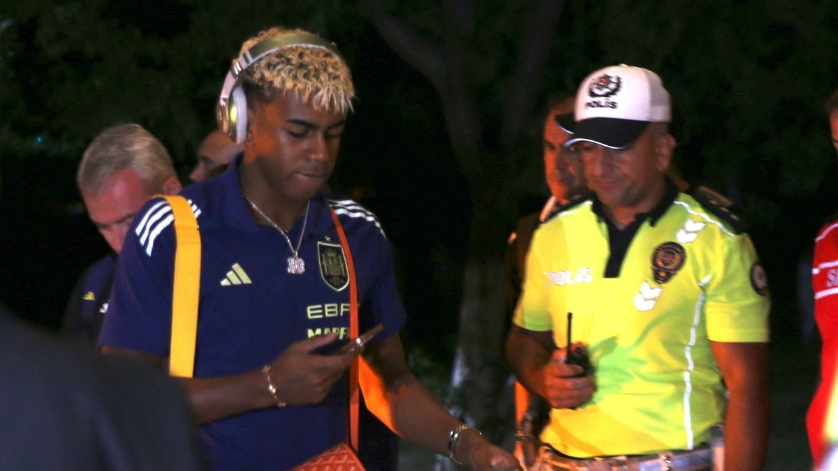 Áll a bál a spanyoloknál, Yamal kikerült a válogatott keretéből