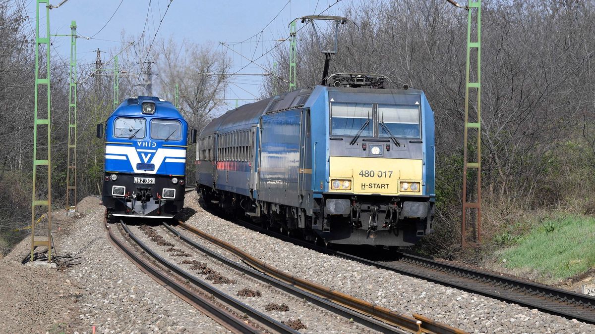 Az esti órákban jelentős késésekre kell számítani a ceglédi vasútvonalakon