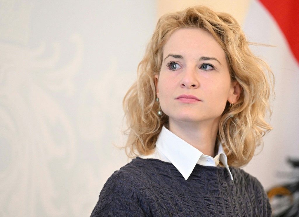 Ausztria nőkért felelős minisztere, Eva-Maria Holzleitner nem szólalt fel a bécsi késelés kapcsán