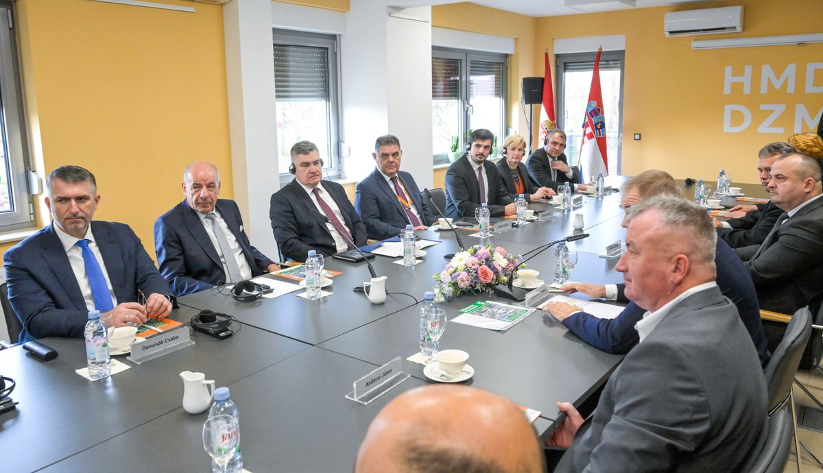 Sulyok Tamás köztársasági elnök munkalátogatáson Fotó: Bruzák Noémi / MTI Fotószerkesztõség