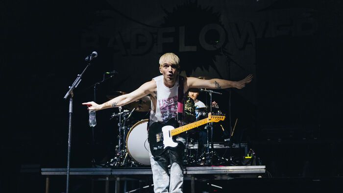 A Three Days Grace a Badflower társaságában járják a kontinenst