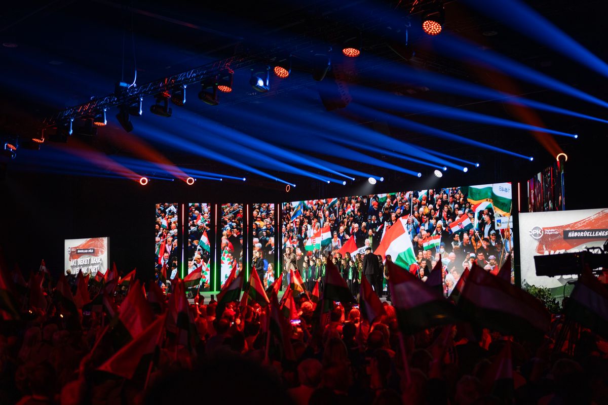 Szijjártó Péter külgazdasági- és külügyminiszter a Digitális Polgári Körök első háborúellenes gyűlésén szólalt fel Győrben Fotó: Magyar Nemzet