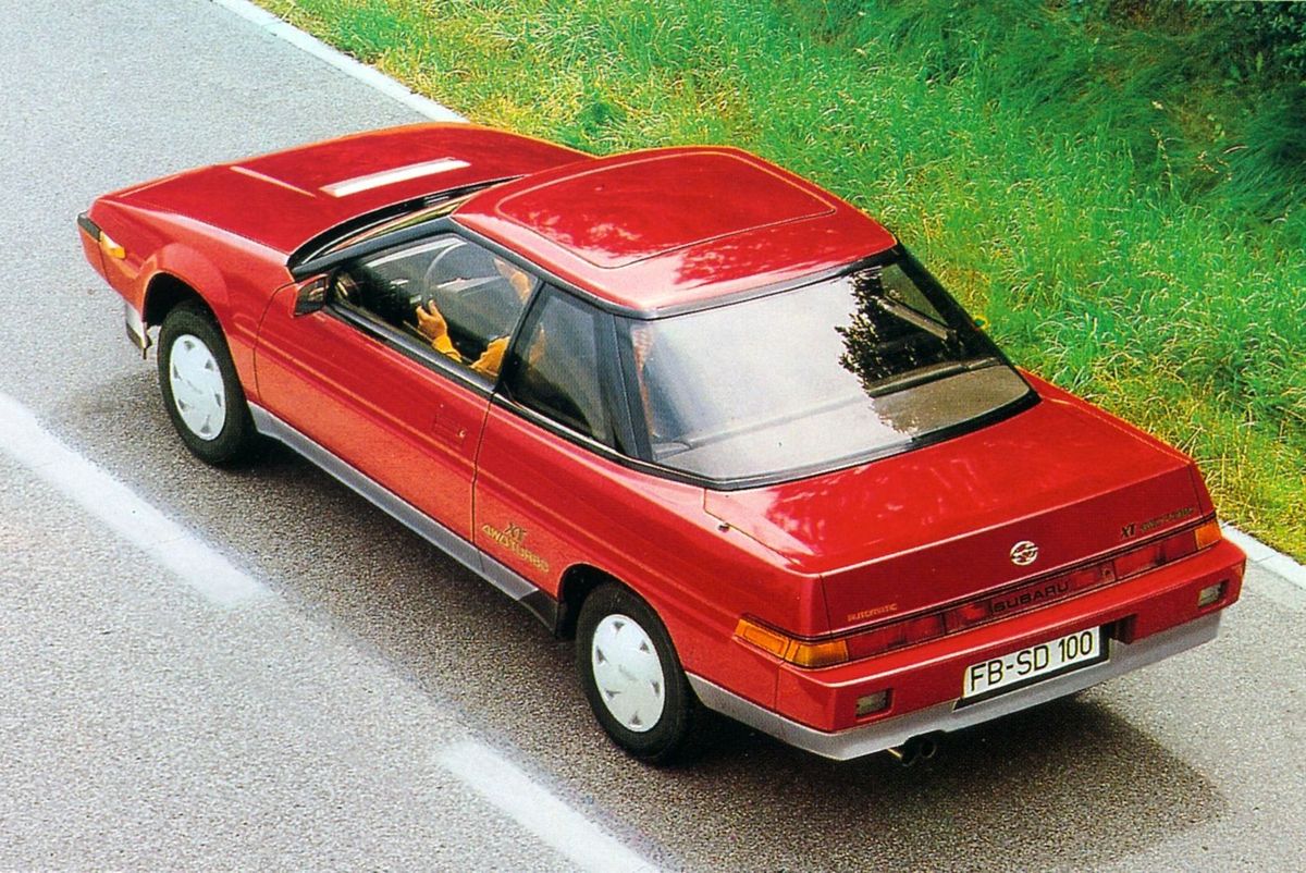 Subaru XT