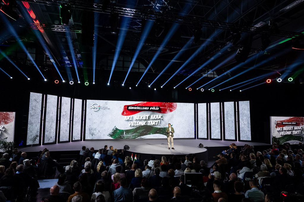 Nyíregyháza DPK gyűlés Gulyás Gergely