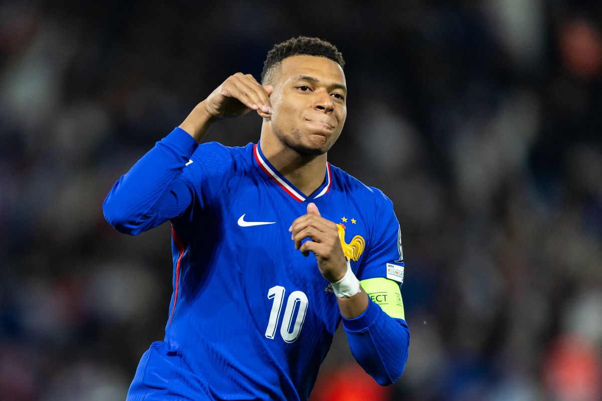 Kylian Mbappé gólokkal és gólpasszal járult hozzá az ukránok legyőzéséhez