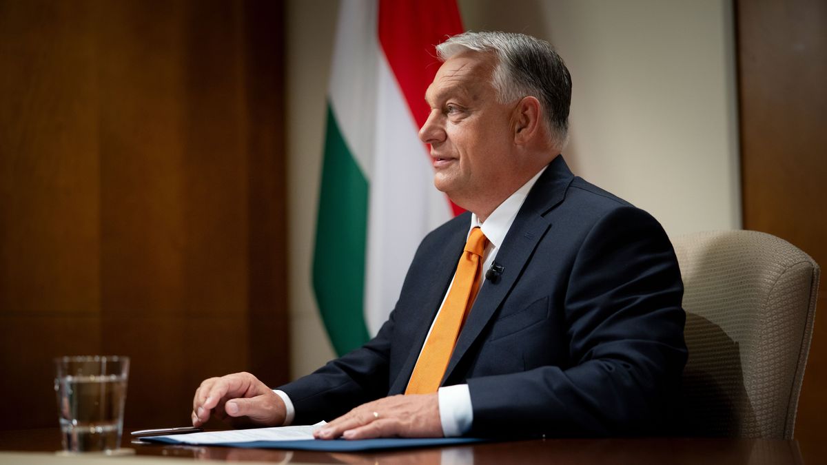 Olyan bejelentést tett Orbán Viktor, amely 300 ezer családot érint