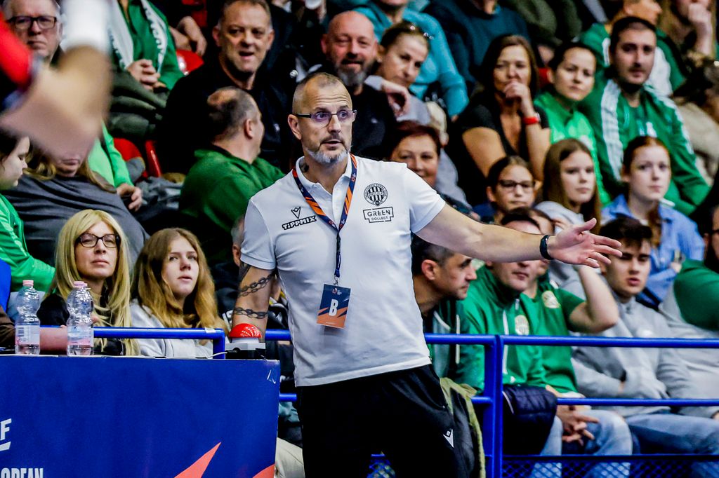 FTC - Melsungen kézilabda, Pásztor István