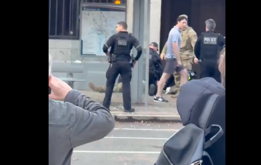 Egy afgán állampolgár lelőtt két amerikai katonát Washingtonban (Forrás: X-képernyőfotó)