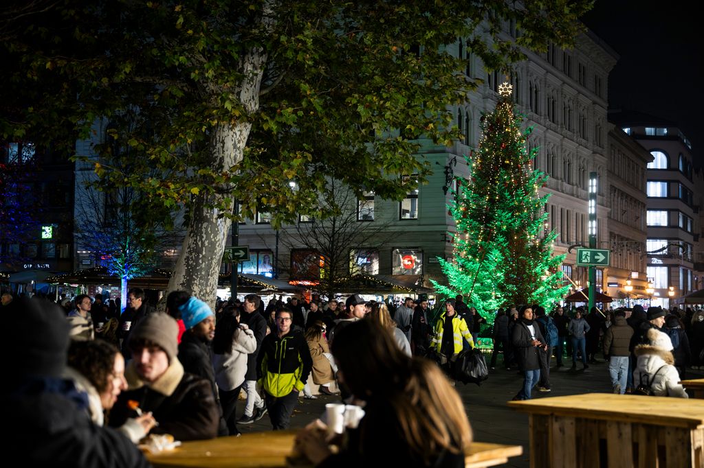 Megnyílt Budapest ikonikus karácsonyi vására