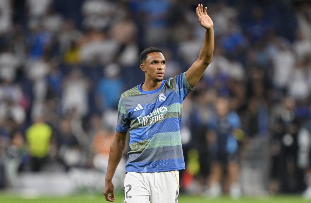 Trent Alexander-Arnold visszatér Liverpoolba