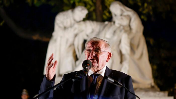 Magyar Orvos Hősi Halottak megemlékezése
Lezsák Sándor