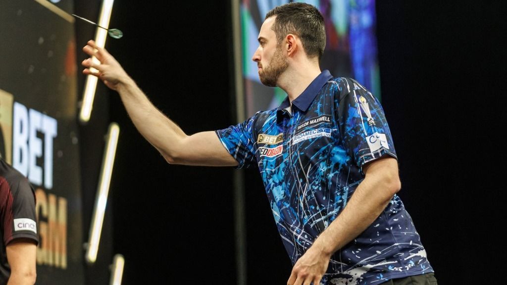 Luke Humphries lesz Luke Littler ellenfele a Grand Slam of Darts vasárnap esti fináléjában