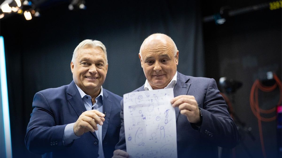 Orbán Viktor lerántotta a leplet a híres jegyzeteiről, most minden kiderült + videó