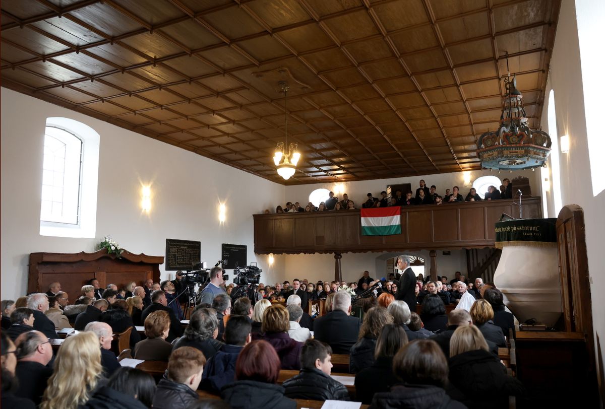 A házelnök szerint Európa keresztény lelkét akarják megölni, és azoknak, akik ezt teszik, az egyik legyűlöltebb szó: a magyar (Fotó: Vajda János / MTI)