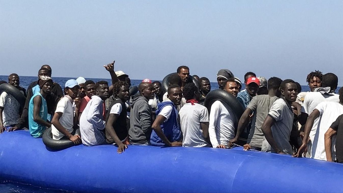 Magyarország nem kér a migránsokból