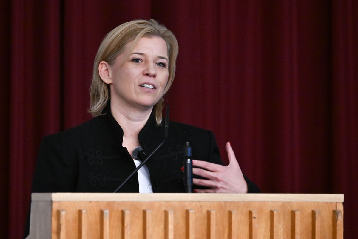 Varga-Bajusz Veronika, a Kulturális és Innovációs Minisztérium felsőoktatásért, szak- és felnőttképzésért, fiatalokért felelős államtitkára (Fotó: MTI/Illyés Tibor)