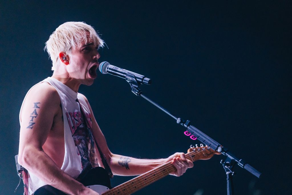 A Three Days Grace a Badflower társaságában járják a kontinenst