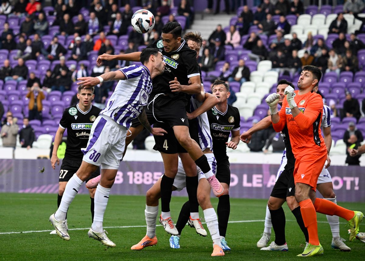 Az Újpest és a Győr mérkőzése nyitotta az NB I 13. fordulóját