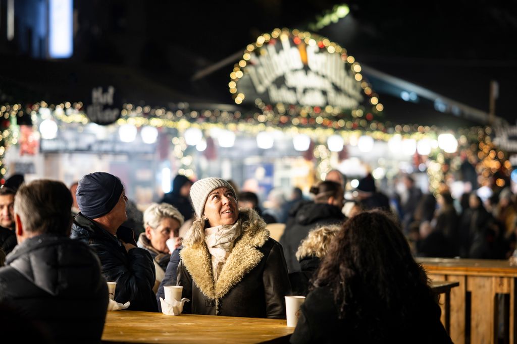 Megnyílt Budapest ikonikus karácsonyi vására