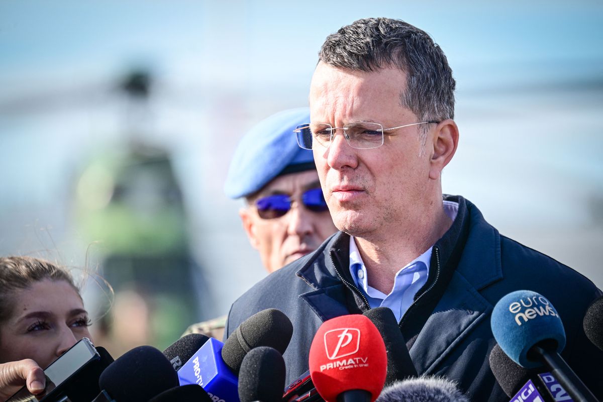 A miniszter lemondott, miután pártjában is bizalmatlansági indítványt akartak ellene kezdeményezni 