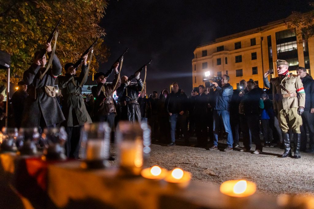 Halhatatlanok napja a Bem téren
November 4.
megemlékezés