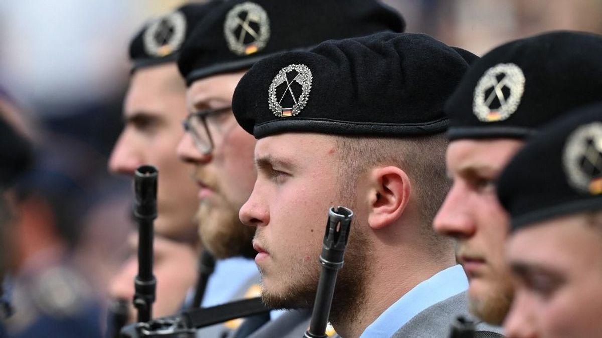 Sorkötelezettség mindenáron – a német kormány nem tanul a történelemből