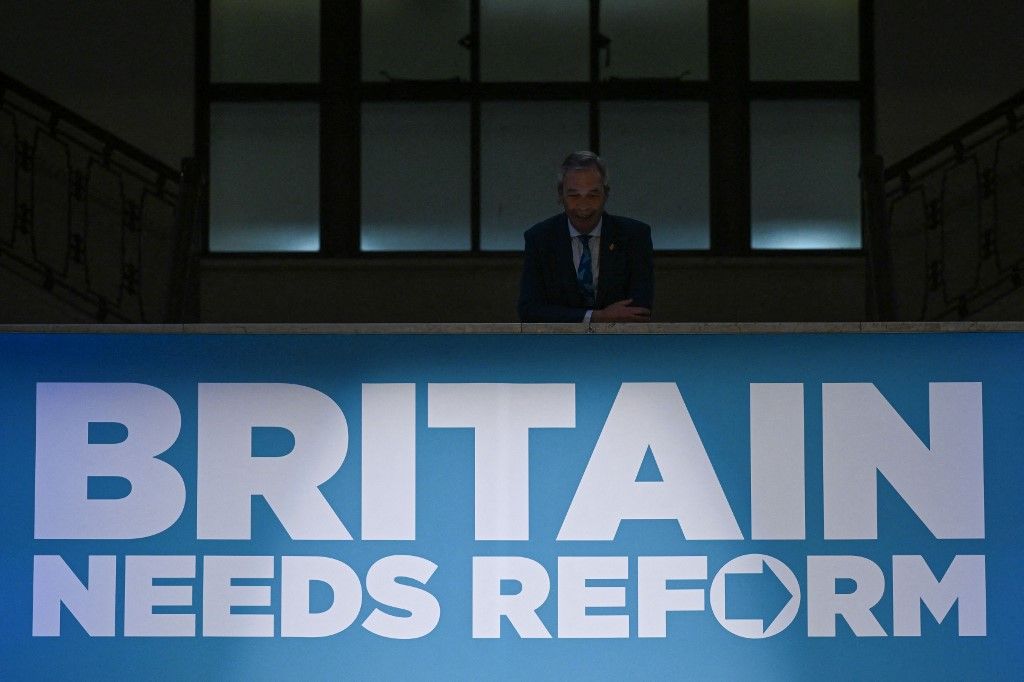 LONDON, UNITED KINGDOM - NOVEMBER 03: Reform UK leader Nigel Farage holds a press conference at Banking Hall in London, United Kingdom on November 03, 2025. Rasid Necati Aslim / Anadolu (Photo by Rasid Necati Aslim / Anadolu via AFP)