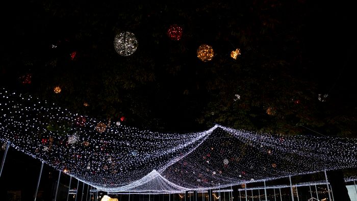 Megnyílt Budapest ikonikus karácsonyi vására