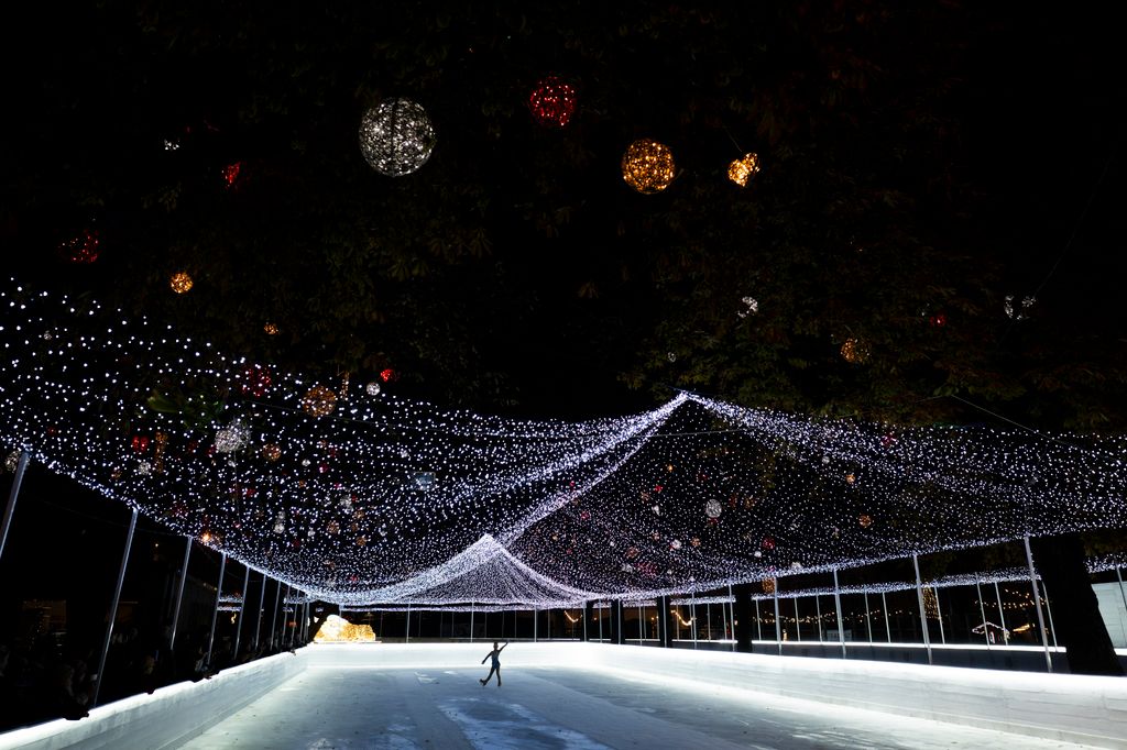 Megnyílt Budapest ikonikus karácsonyi vására