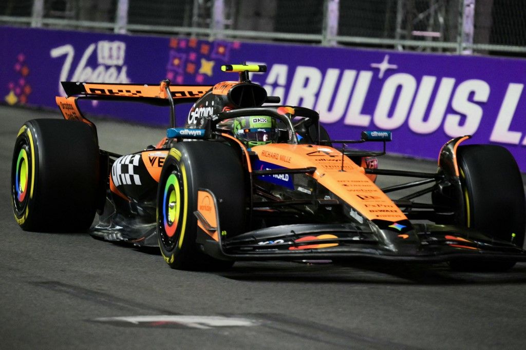 Az eső ellenére a brit McLaren-pilóta, Lando Norris várhatta favoritként a Forma–1-es Las Vegas-i Nagydíj időmérő edzését