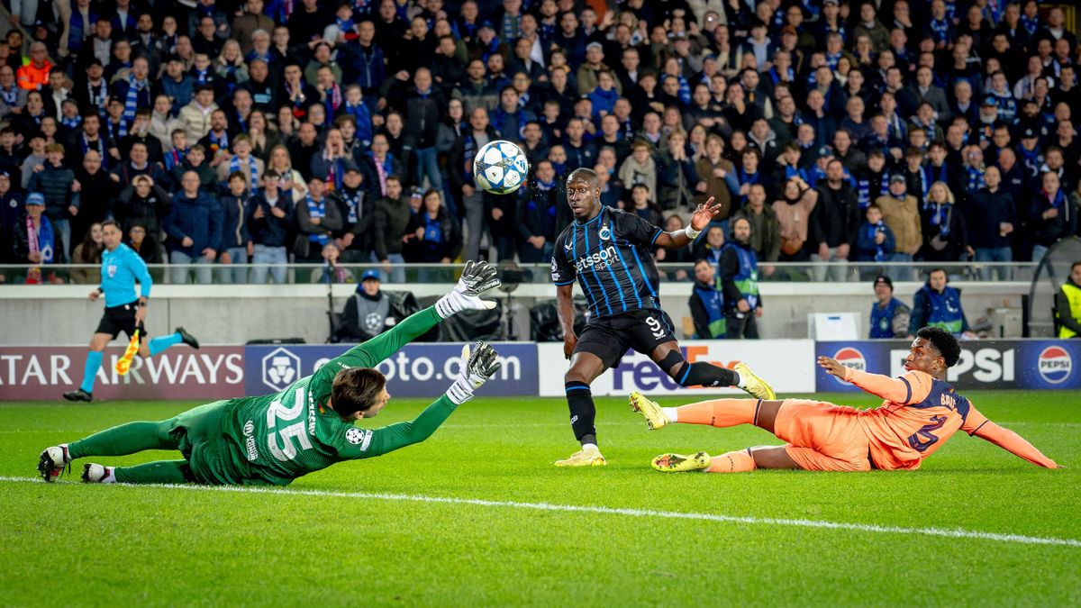 Csak úgy potyogtak a gólok a Barca kapujába, a City sima sikerrel üzent Liverpoolba