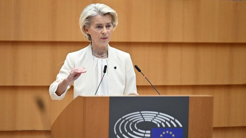 Ursula von der Leyen, a brüsszeli bizottság elnöke levelet írt minden miniszterelnöknek, amelyben 135 milliárd euró további támogatást követel Ukrajnának